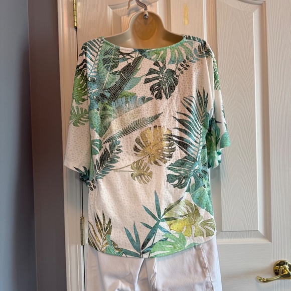 BUY 2 ITEMS & GET 1 FREE: Laura Tropical Butterfly Blouse Sz LP - Picture 5 of 11